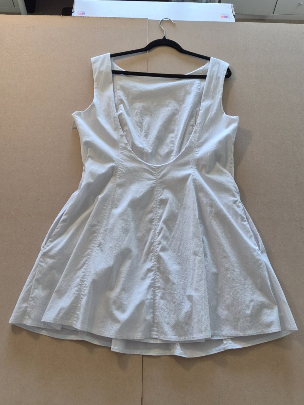 Abercrombie & Fitch White Fit & Flare Dress Womens XXL Sleeveless Open Back - Picture 2 of 11